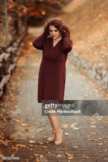 517 Voluptuous Redhead Stock Photos & High